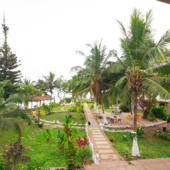 White Rocks Beach Resort