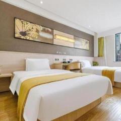 IU Hotel Chengdu Jianyang Xiongzhou Plaza