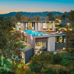 StayVista at The Solitaire Home with BBQ, Lawn, AC