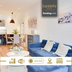 1BR Apartment By Luxiety Stays Short Lets & Serviced Accommodation Southend on sea - Nr Cliffs Pavillion
