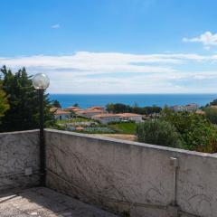 Pentalocale in residence con piscina a Numana - N232