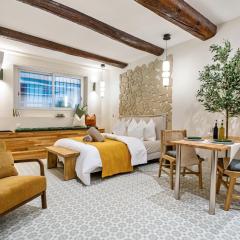 Antibes Old Town Apartment