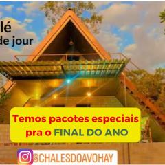 Chalés do AVOHAY, lindo chalé com privativo ofurô aquecido,apenas 2 minutos da Vila de São Jorge Chalé la belle de jour