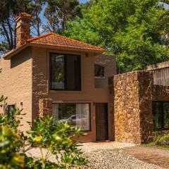 House in Montoya Beach with ocean views