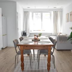 Appartement en plein centre , à 200m de la plage