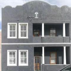 Bo Kaap: 5 Bedroom guest house