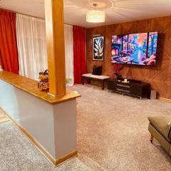 4Bdrm Cozy home with private basement suite