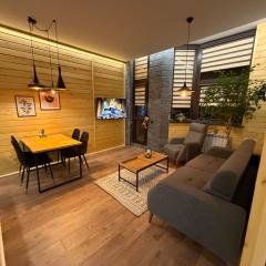 Flora Hotel Apartment 103