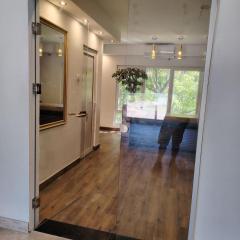 Alpha vision Smestaj