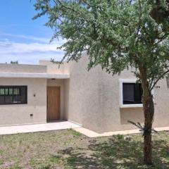 Hermosa Casa Moderna en el Mirador del Lago