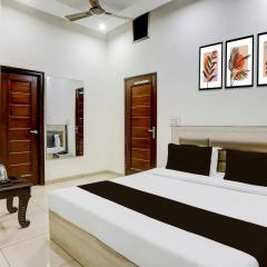 Hotel O Lohgarh Road Zirakpur Formerly JB Plaza