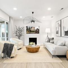 Marbella Lane - 3BR Designer near Valley Fair