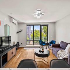 Quincy Place by Rove Patio & Shared Courtyard