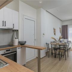 Ethereal Ilios By The Sea- Central & Cozy Stay