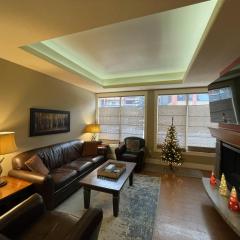 Luxury Resort 2Bedroom 2Bath Sleeps 6 945 square feet