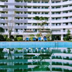 A Letter from the Sea Breeze