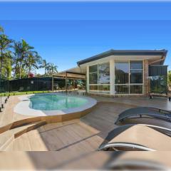 4BR Coomera Views! Prime Gold Coast Near Beaches