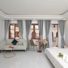 Elyday Solid Mini Hotel