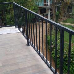 Ella gate hostel and pub