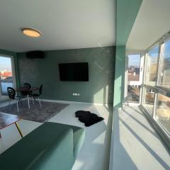 Amazing penthouse city centre