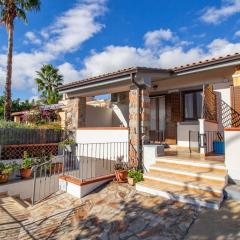 Alva, only 300m from the sea