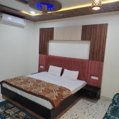 Rajhans Hotel Rooms & Party hall