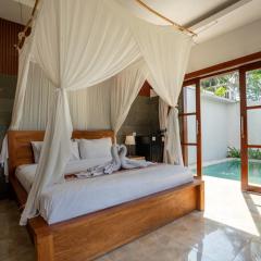 Luxury Villa Ada Padi Ubud one bed room