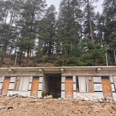 The Himalayan Peradise