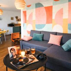 Vinyle club-rétro 70's-6 pers-Terrasse-Wifi-Parking