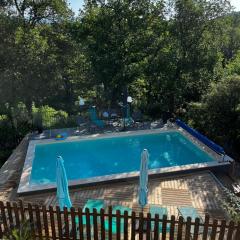 La Bastide de Mauragne - Gîte Les Pivoines