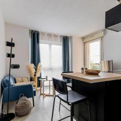 Moundi Piscine-parking-balcon Proche Hippodrome