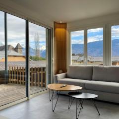 Motion 002 pour 6 personnes au pied des stations