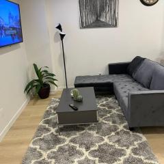 cozy basement suite with 1-bed, wi-fi & Neflix