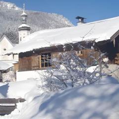 Zirbenholzhaus mit Sauna & eingezäuntem Garten