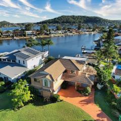 Luxury 5BR St Hubert Island Pool and Water Access