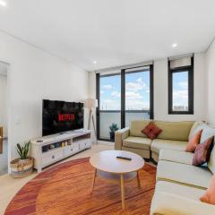 Gladesville Executive 1BR Luxury Apartment