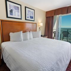 Amazing Pools, Direct Oceanfront Studio, King bed