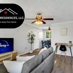 Luxury Retreat in Prime Location-WIFI & spacious Yard-5 Min to Fort Sill and downtown!