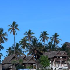 Kibwana Beach Bungalows & Diving
