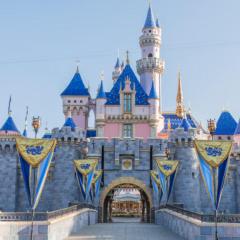 Magic Key Two-Bedroom Escape Near Disneyland With Free Parking