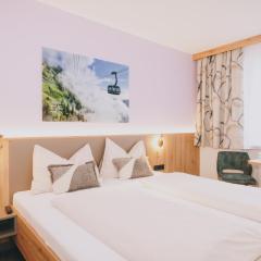 Pension Monika, Cozy B&B, newly renovated rooms in Kaprun