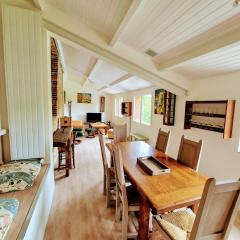 Le Pont Haut vue sur Rivière proche Puy du Fou