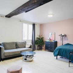 Have a nice stay in le marais