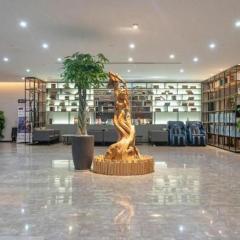 GEM Hotel Ningbo Jiangbei District Hongtang Haide Square