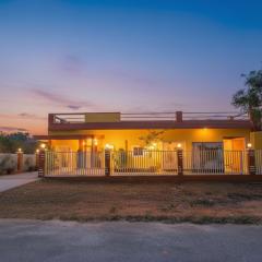 Via Airport Stay Inn - Nr Hyderabad International Airport, Shamshabad