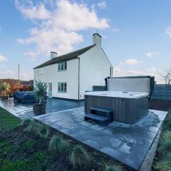 Hill House - Uk49727