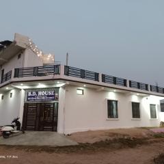 B D House