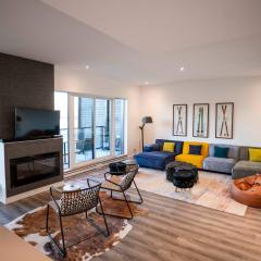307 - Le Repere Condo - View and Modern Comfort