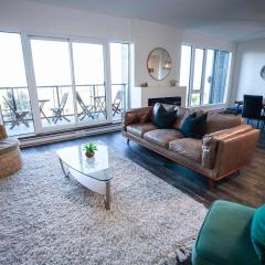 310 - Luxury Condo The Serenity - View and Pool