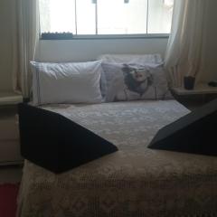 quarto com banheiro privativo em apartamento proximo a prais dos Ingleses